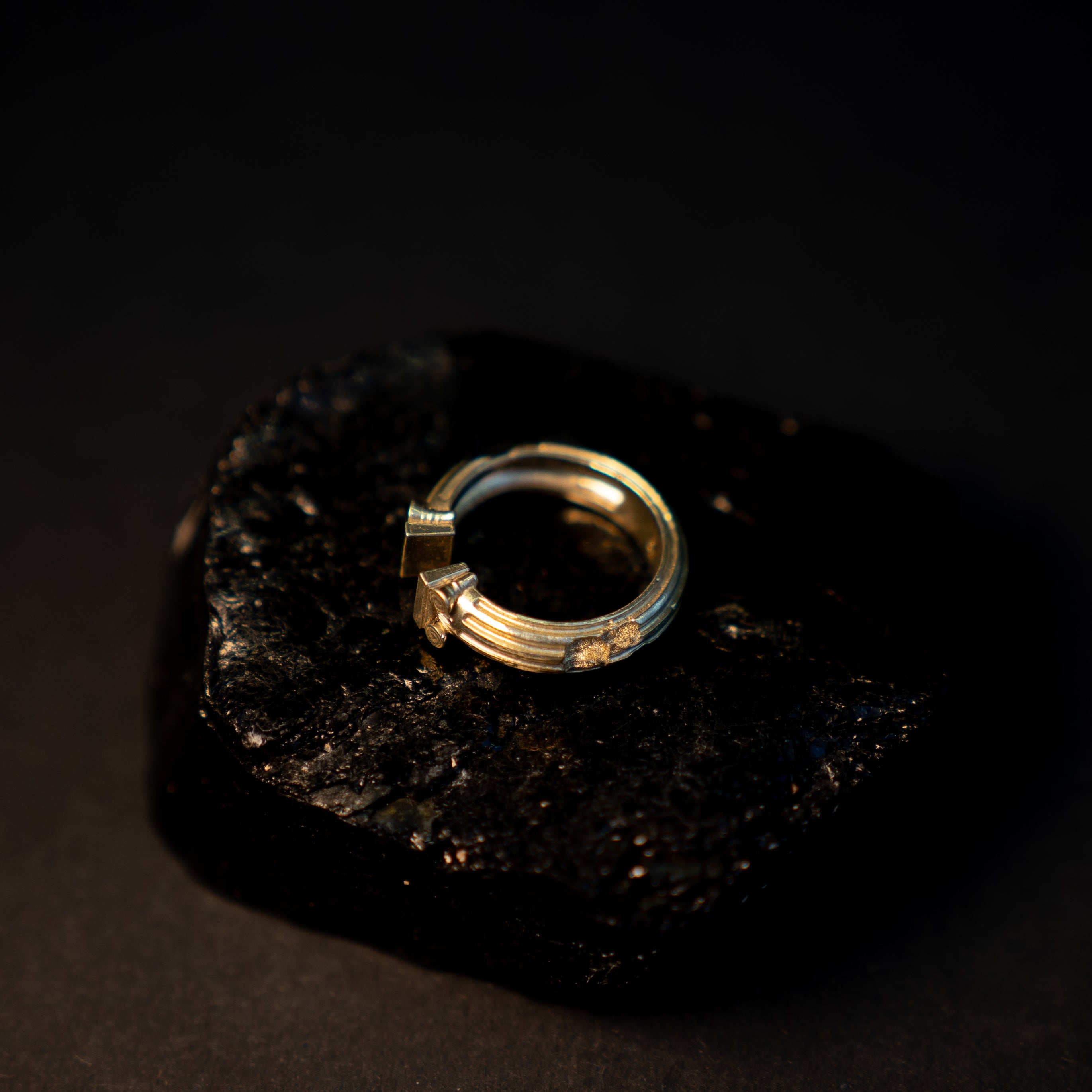 Pillar Ring