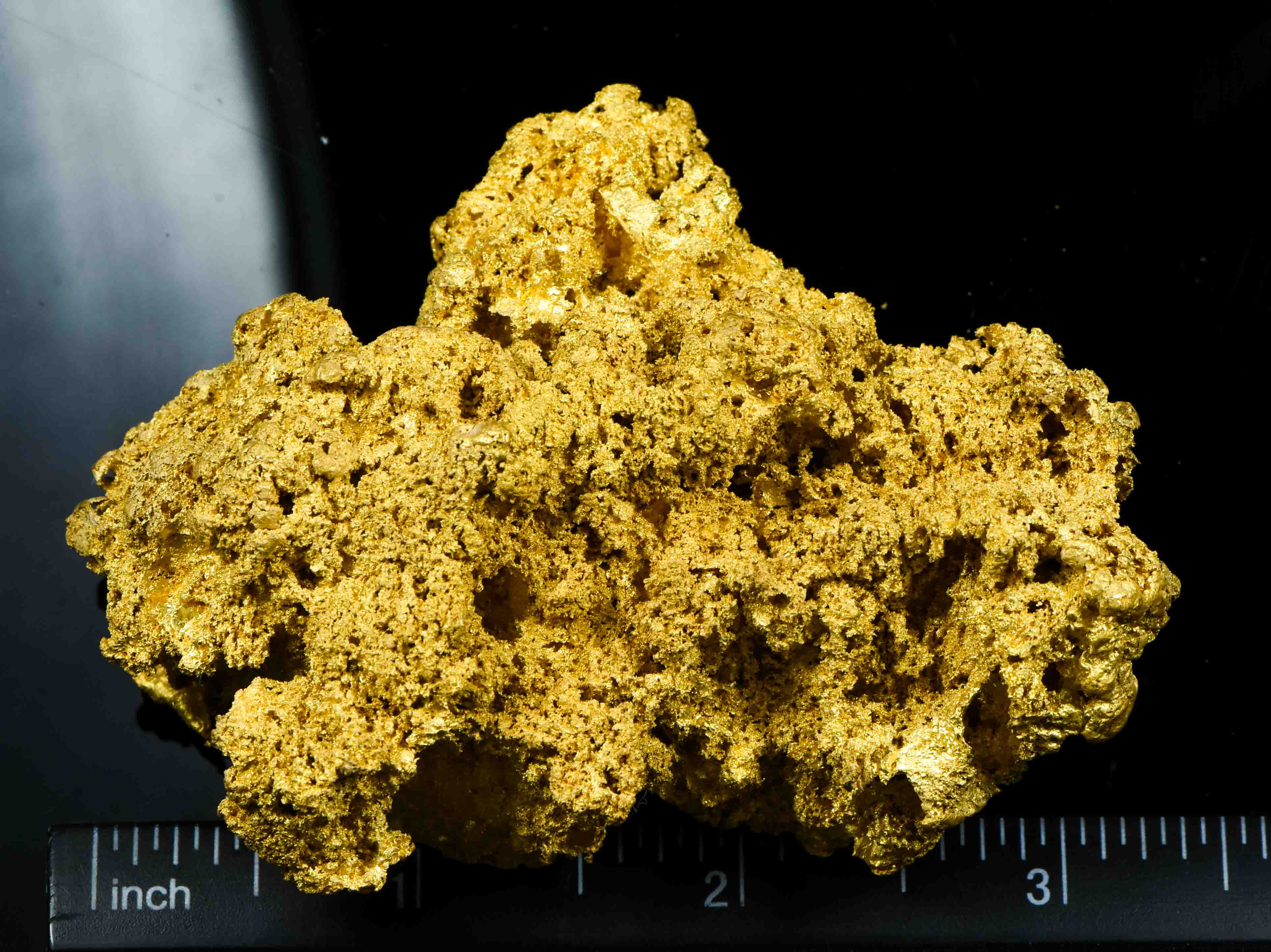 Large Australian Gold Nugget 314.35 Grams 10.10 Troy Ounces.  Offers considered!